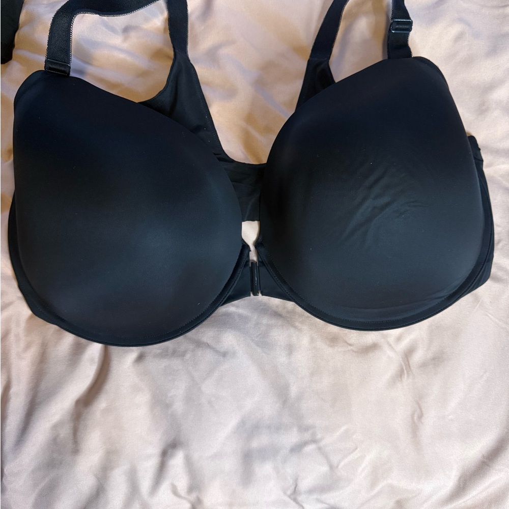 Torrid perfect T-shirt, Push-up Front-close